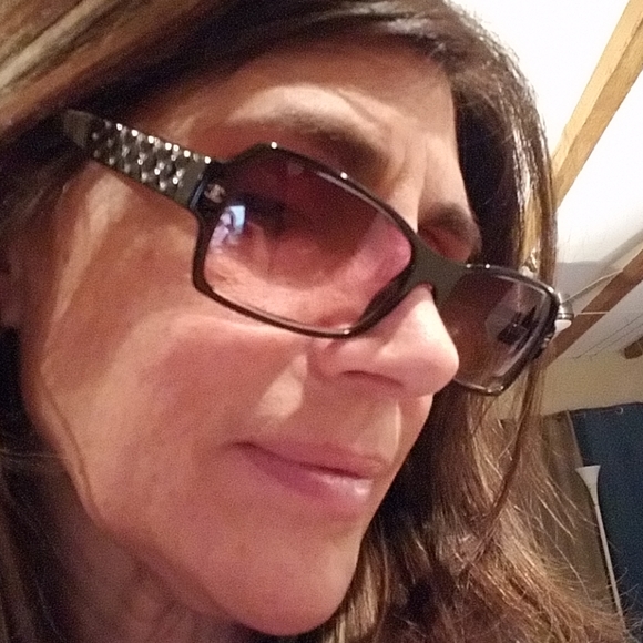 Chanel sunglasses quilt Swarovski sides